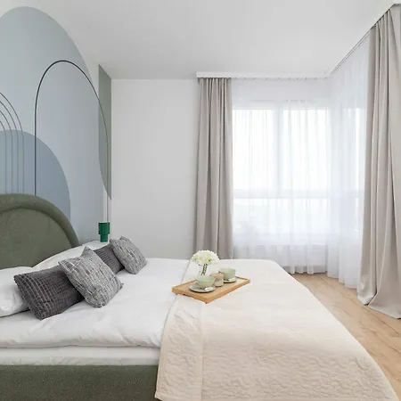 Nowoczesny Z Balkonem I Parkingiem W Garazu Podziemnym Blisko Spodka By Renters شقة *